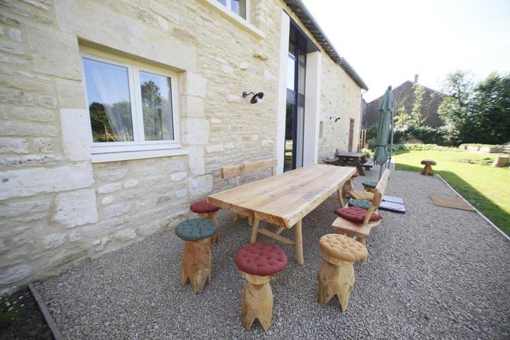 Location de vacances pour 11 personnes, avec Terrasse à Bulson