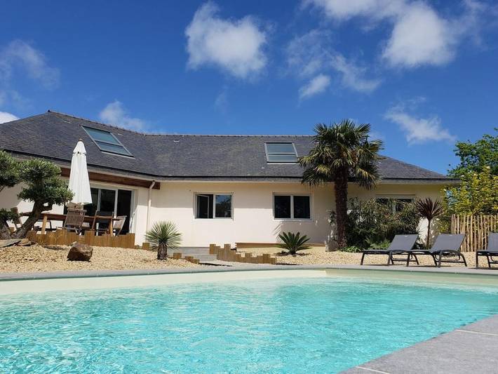 Villa pour 10 personnes, avec Terrasse et Piscine