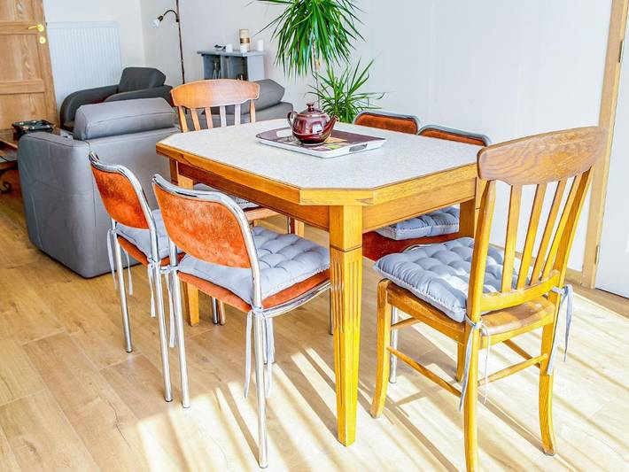 Location de vacances pour 6 personnes, avec terrasse et jardin dans Petit-Thier - 2
