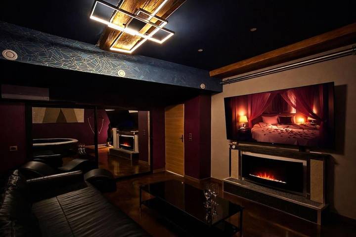 Gîte pour 2 personnes, avec jacuzzi à Reignier-Ésery - 2
