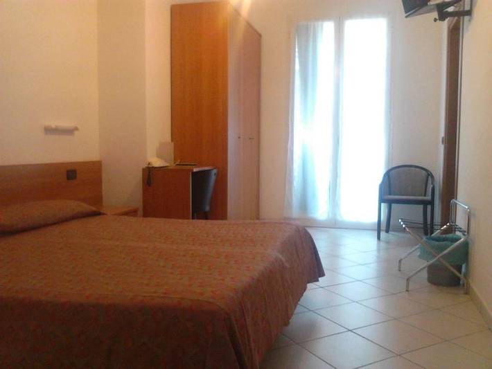 Hôtel pour 2 personnes, avec vue et jardin, animaux acceptés à Laigueglia - 4