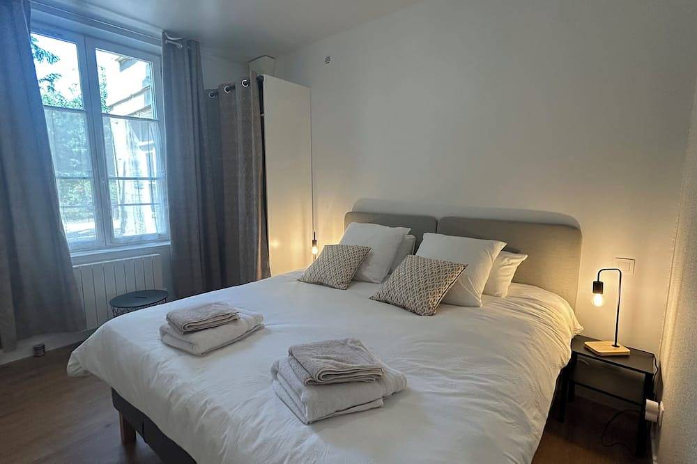 Appartement entier, Le Refuge Du Moulin - T2 Senlis centre (Parking) in Senlis, Oise
