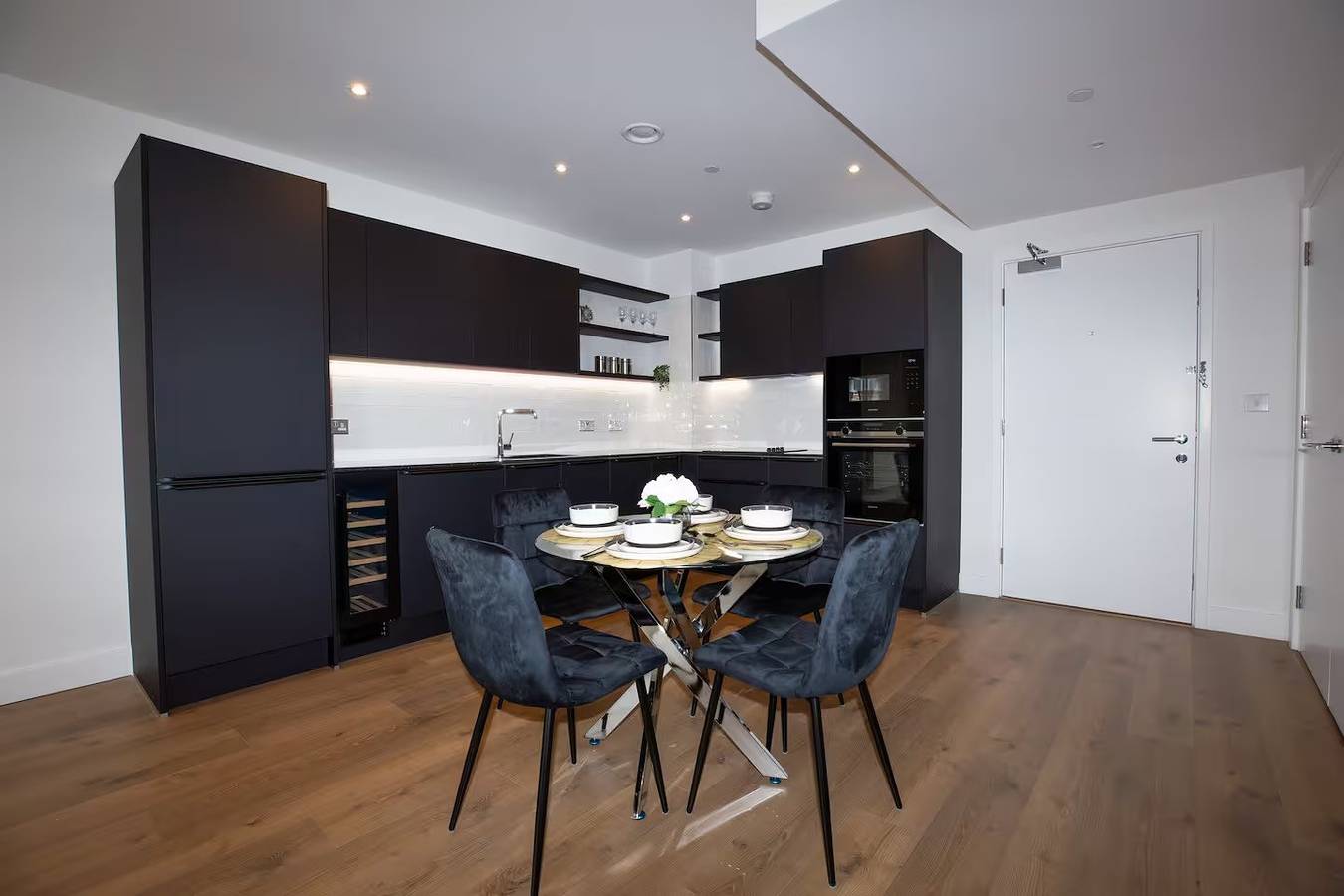 Apartamento vacacional entero, 2 Bed Flat - Sleeps 6 - Parking - Wifi in Greenwich, Londres