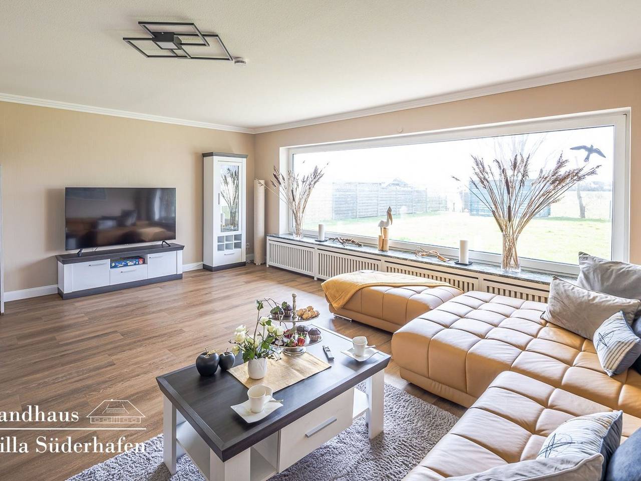 Ganze Ferienwohnung, Landhaus Villa Süderhafen - Kleiner Luxus - Kleiner Luxus in Nordstrand (Gemeinde), Nordstrand