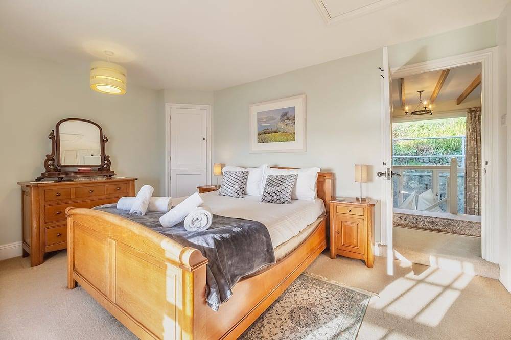 Eine komplett renovierte Unterkunft, nur einen kurzen Spaziergang vom schönen Strand von Coverack entfernt. in Coverack, Cornwall