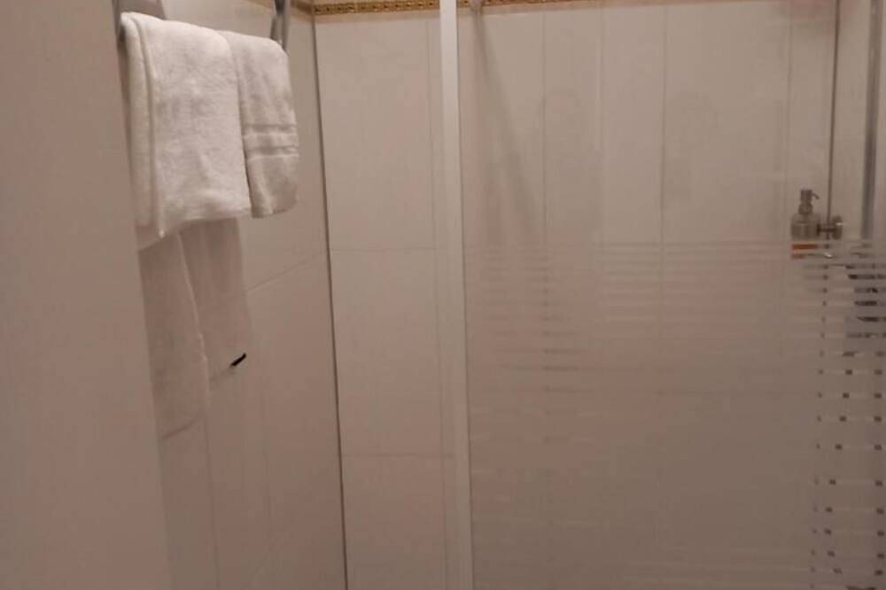 Hotel Hafez-Budget Doppelzimmer ohne Balkon in Bad Salzuflen, Kreis Lippe