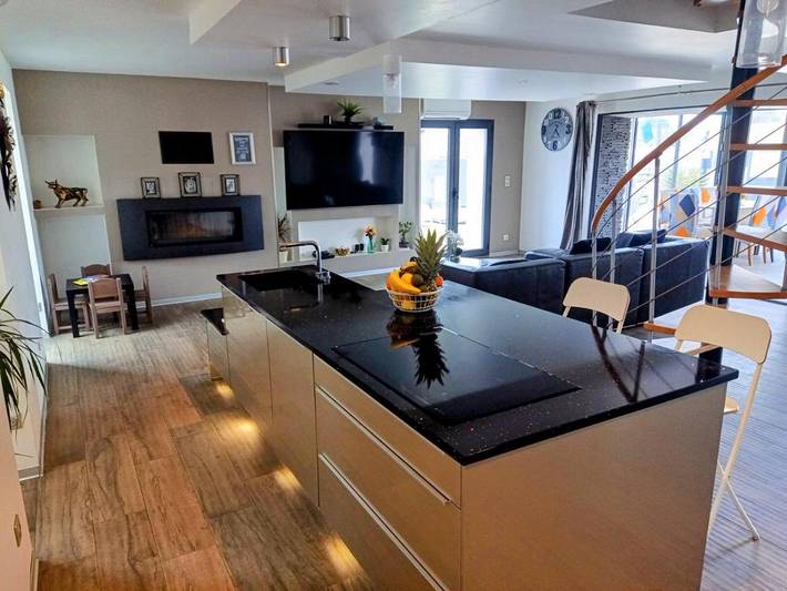 Villa pour 8 personnes, avec sauna ainsi que terrasse et vue, animaux acceptés à La Garde - 4