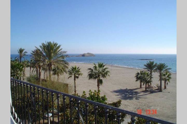 Apartamento para 4 personas, con Balcón además de Terraza y Vistas en Carboneras