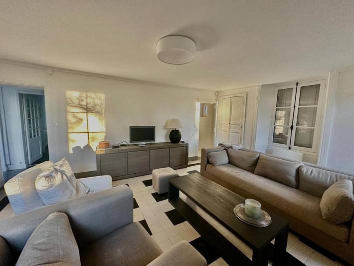 Location de vacances pour 9 personnes, avec jardin et vue à Tracy-sur-Mer