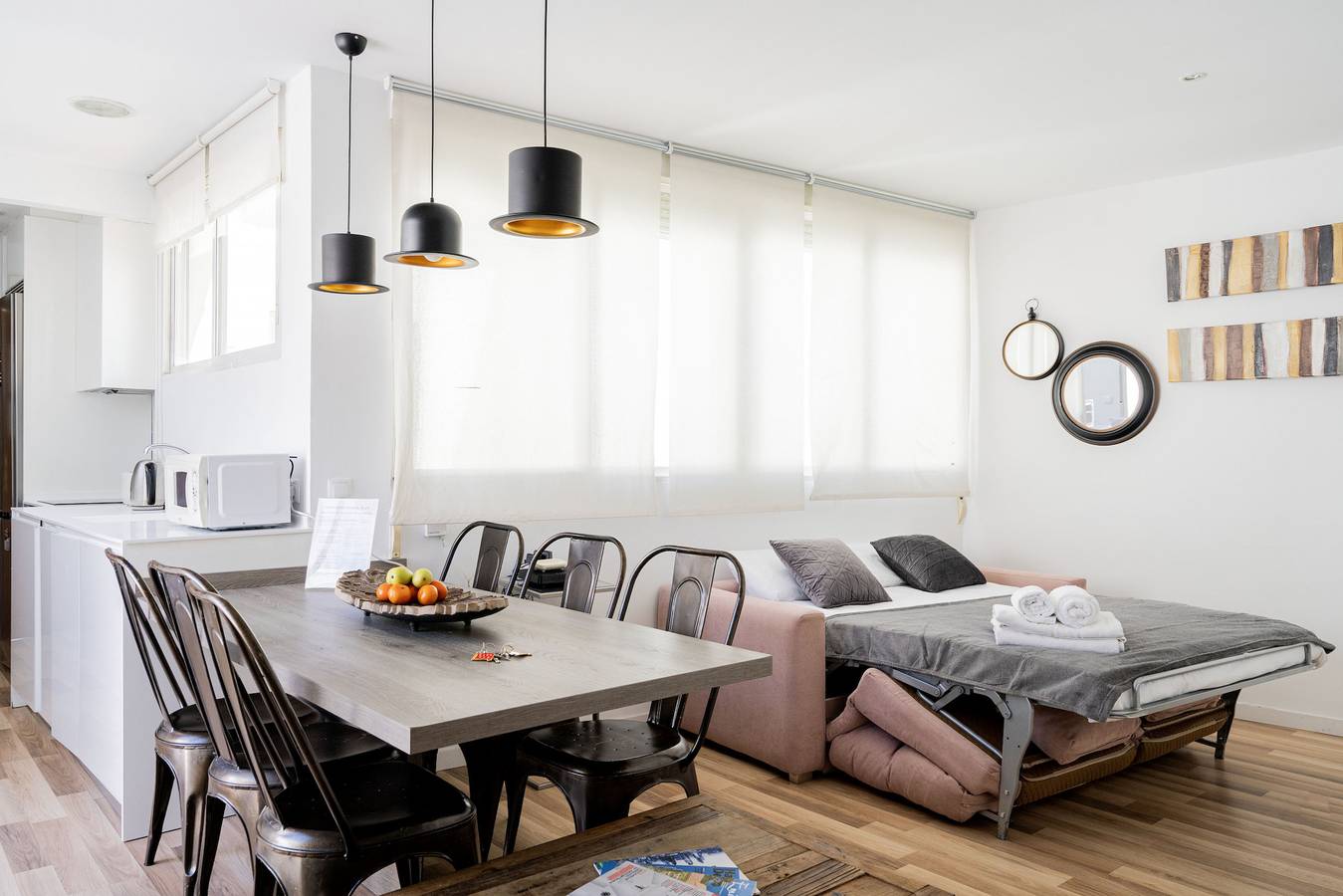 Entire apartment, M Ático Terraza Puerta del Sol in Centro (Madrid), Madrid
