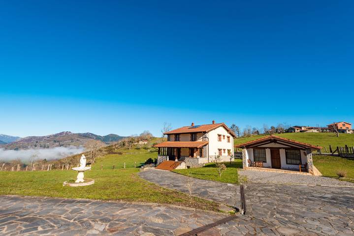 Casa rural para 4 personas, con jardín, Se admiten mascotas en Asturias - 2