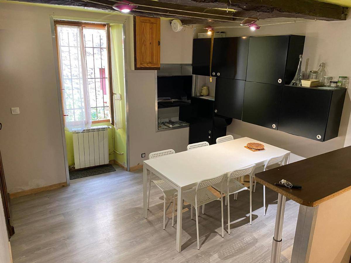 Three-Bedroom House in Creissels, Parc naturel régional des Grands Causses