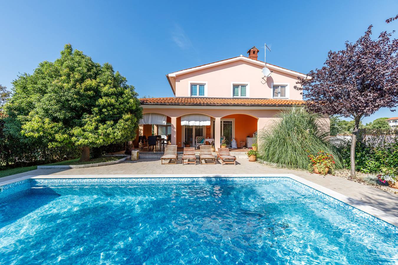 Casa vacanza a Peroj a partire da 162€ a notte