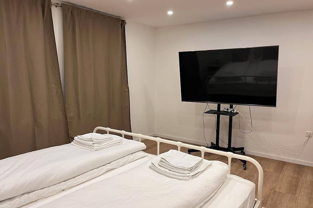 Ganze Wohnung, Neu! Große Ferienwohnung 3 Zkb 90 m² mit Netflix und Ps5 in Kaiserslautern, Saar-Nahe-Bergland