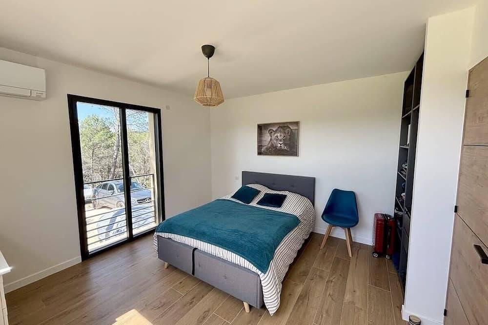 Villa Fanny, swimming pool with panoramic view in Rognes, Region de Aix-en-Provence