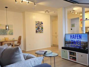 Ferienwohnung für 3 Personen, mit Meerblick und Garten, kinderfreundlich in Fedderwardersiel