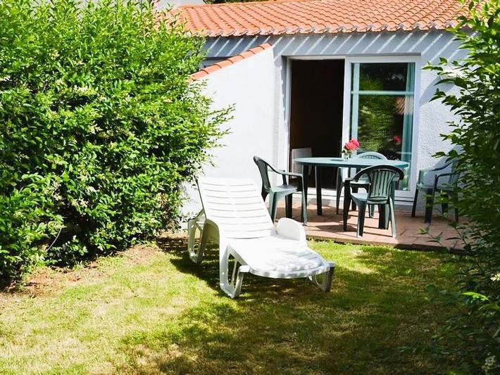 Camping pour 4 personnes, avec sauna et bassin pour enfant aux Les Sables-d'Olonne - 2