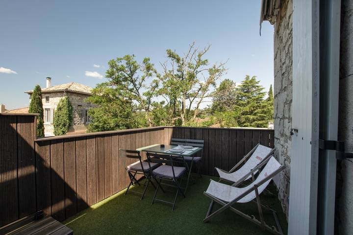 Ferienwohnung für 4 Personen, mit Balkon und Whirlpool