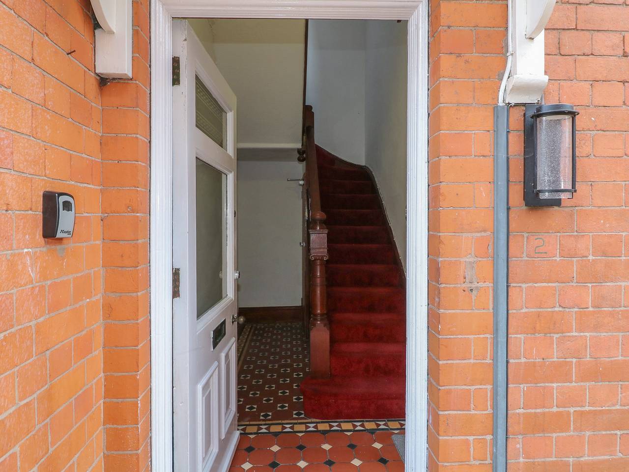2 Evington Road in Leicester, Heart of England