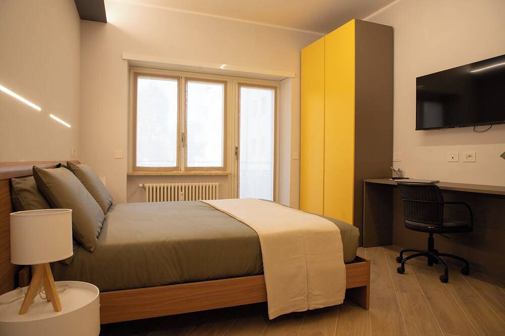 Appartamento intero, Casa Vega grande e confortevole, perfetta per trasferte di lavoro in Roma, Provincia di Roma