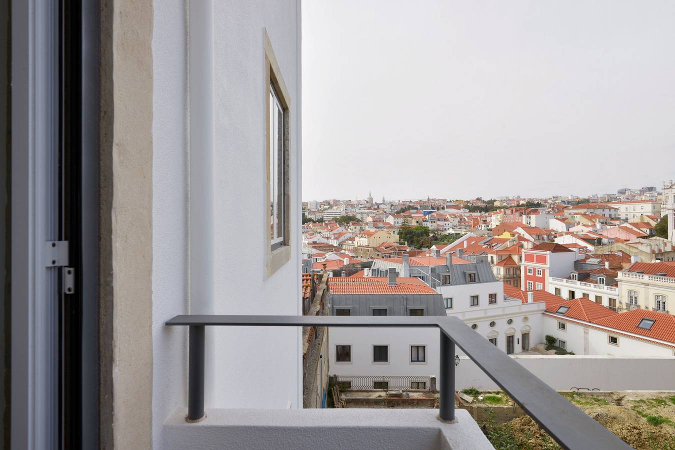 Apartamento entero, Apartamento de vacaciones para 4 personas con balcón in Misericórdia, Lisboa