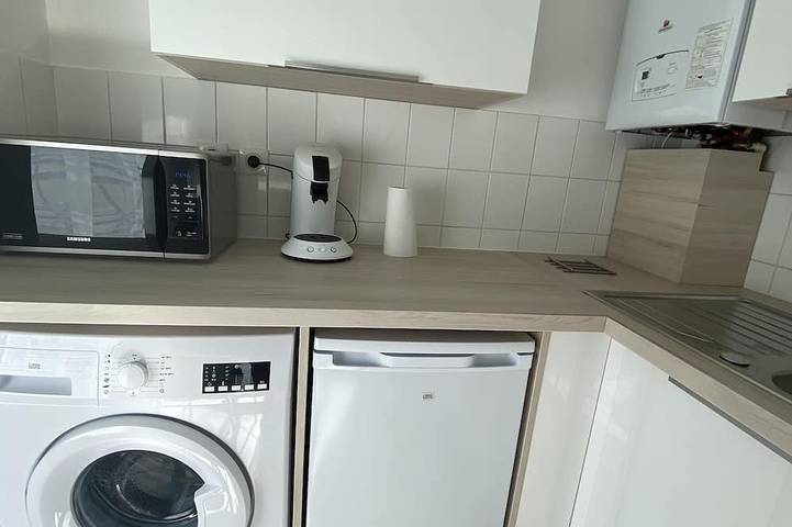 Appartement entier, Hyper centre appartement refait à neuf / Parking couvert privé/ terrasse et WIFI in Clermont-Ferrand, Parc naturel régional des Volcans d'Auvergne