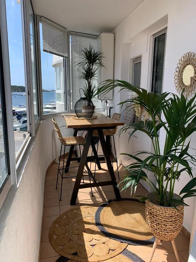 Apartamento de vacaciones para 4 personas, con vistas y balcón - 1