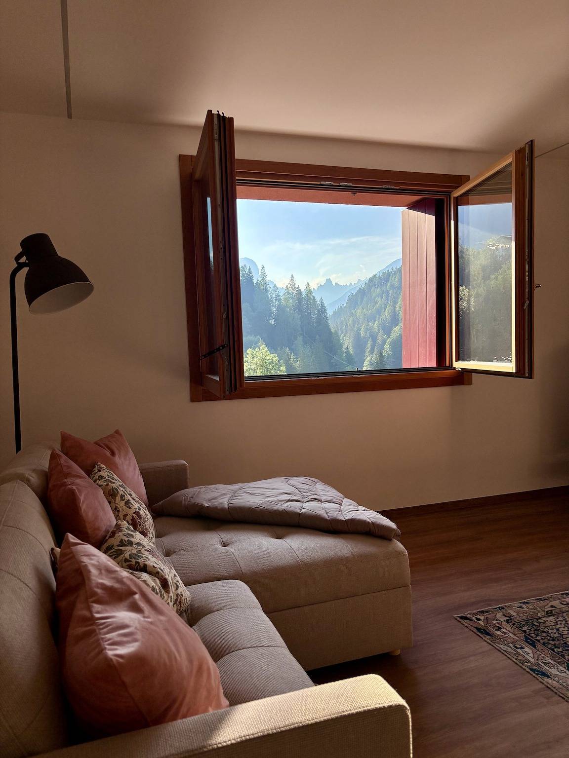 Ganze Wohnung, Casa Baga – Apartment 5 mit Bergblick und Balkon in Forno di Zoldo, Val di Zoldo