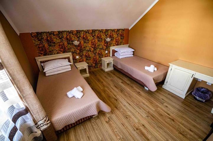 Gîte pour 2 personnes, avec jardin et terrasse dans Mureș - 3