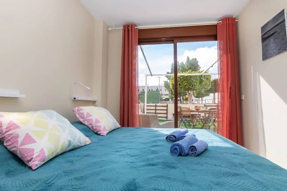 Apartamento entero, Golf San Jordi (Vinaros) Apartment 81m2 2 bedrooms, 2 bathrooms and living room 2 gardens. in San Jorge, Provincia de Castellón