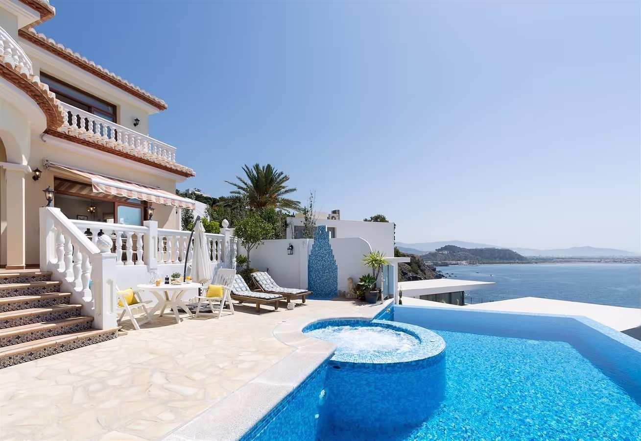 Villa "Casa Tomise" mit Meerblick, privatem Pool & Wlan in Costa Aguilera, Salobreña