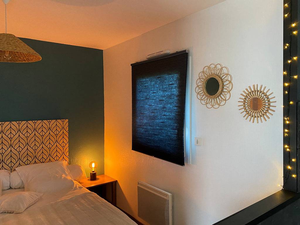 Loft Spa privatif intérieur, gîte 6 km Mont-Saint-Michel in Courtils, Baie du Mont-Saint-Michel