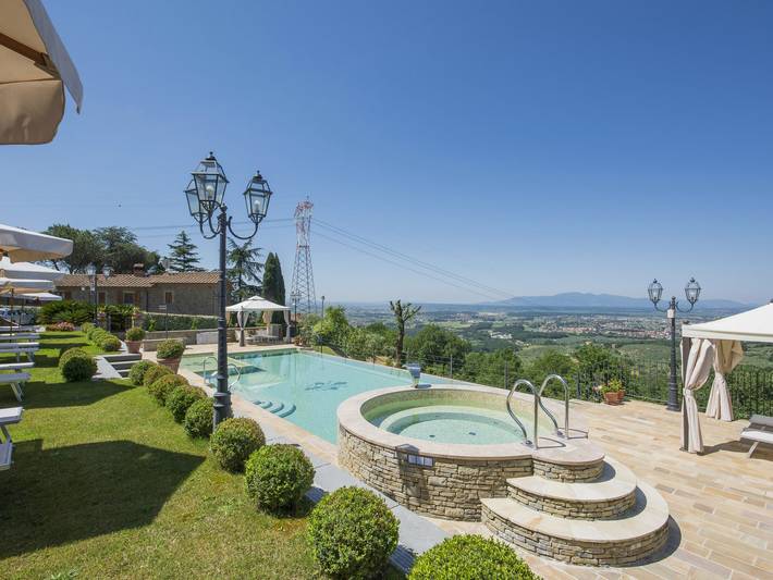Apartamento de vacaciones para 4 personas, con jardín y vistas - 1