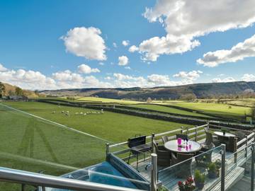 Cottage for 14 People in Cumbria, North West England, Photo 3