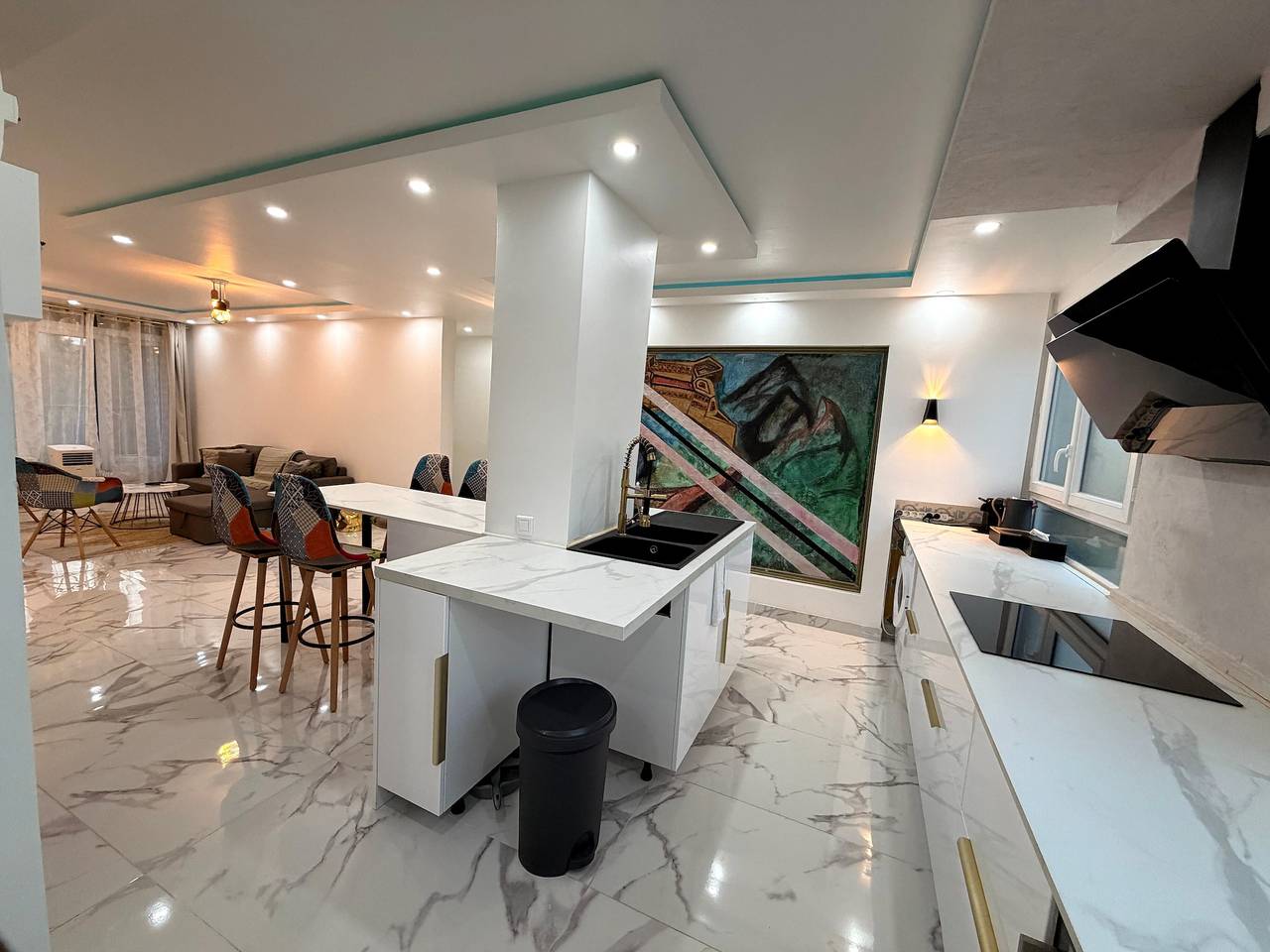 Appartement entier, Appartement « Le Cocoon Des Lierres » avec balcon et Wi-Fi in Survilliers, Val-d'Oise