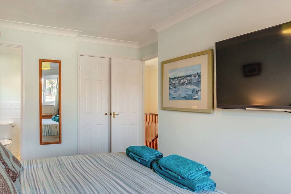 3 bedroom accommodation in Exmouth in Exmouth, Devon