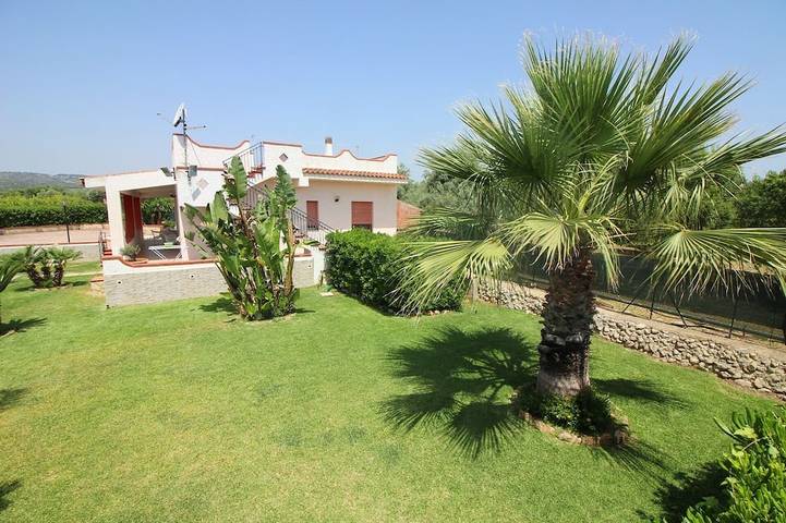 Homesicily - Ferienhaus mit  privatem Pool für absolute Entspannung.... in Syrakus, Syrakus Provinz