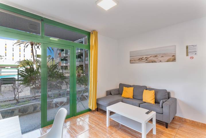 Gîte pour 2 personnes, avec jardin et bassin pour enfant à Playa del Inglés - 3