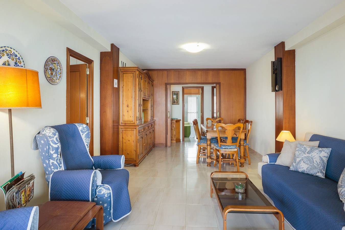 Apartamento entero, Apartamento 'Flamingo' con vistas al mar, terraza privada y Wi-Fi in Playa de Tavernes de la Valldigna, Tabernes de Valldigna