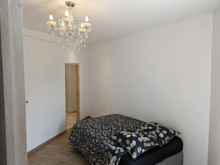 Location de vacances pour 12 personnes, avec jardin et vue à Saint-Dizier-Leyrenne - 3