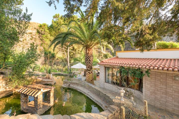 Casa de férias para 6 pessoas, com jardim e vista para o lago na Costa Dourada