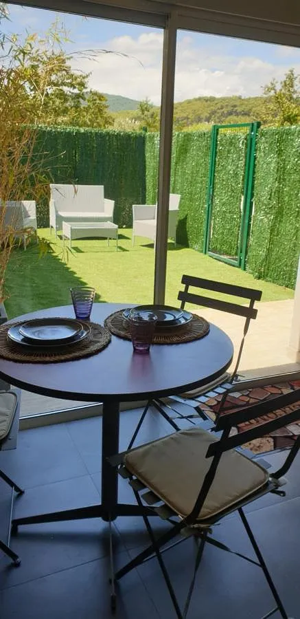 Apartamento de vacaciones para 4 personas, con terraza y vistas - 1