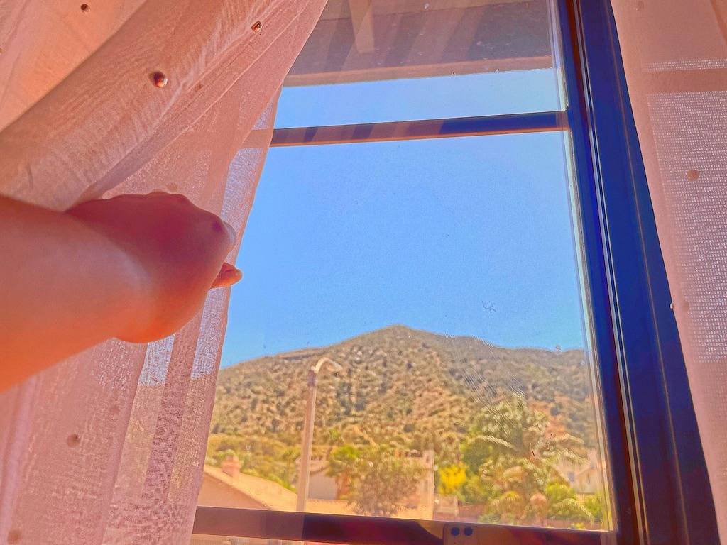 Industrial bachelor bed&bath 6min from lake! in Lake Elsinore, Cleveland National Forest