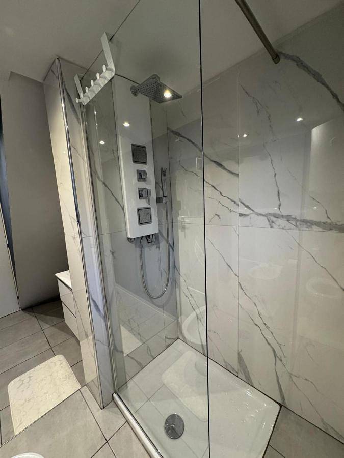 Appartamento intero, One-Bedroom Loft Apartment with Balcony in Catania, Catania e dintorni