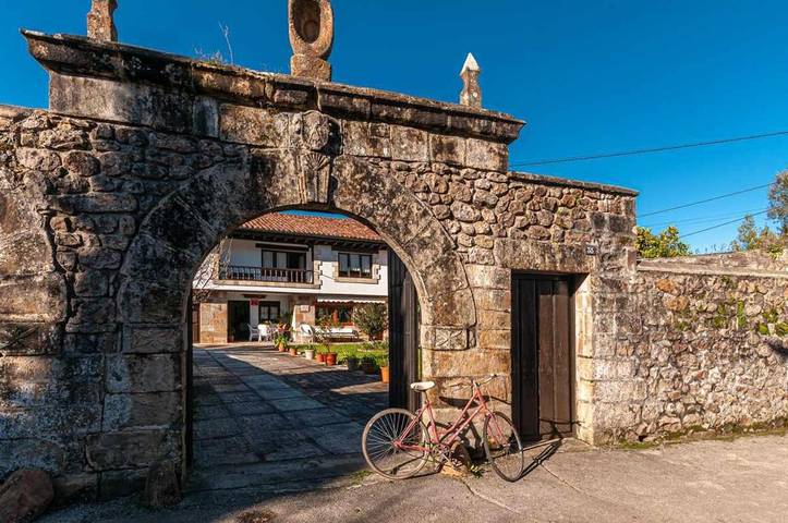 Casa rural para 9 personas, con jardín en Reocín - 2