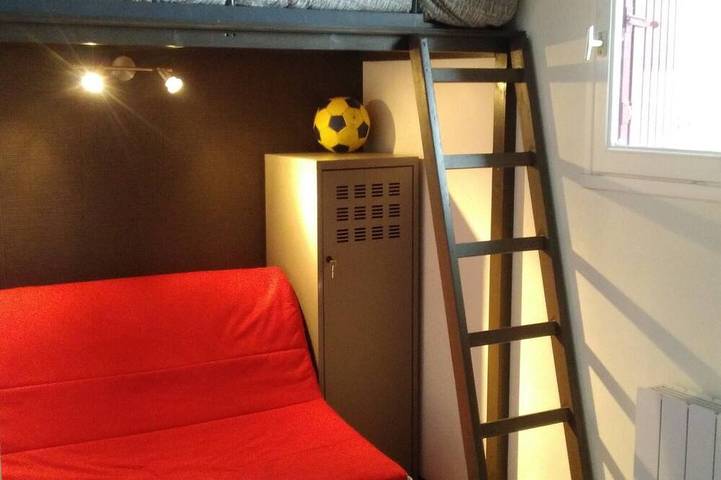 Location de vacances pour 4 personnes, avec terrasse et jardin dans Les Rosaires - 2