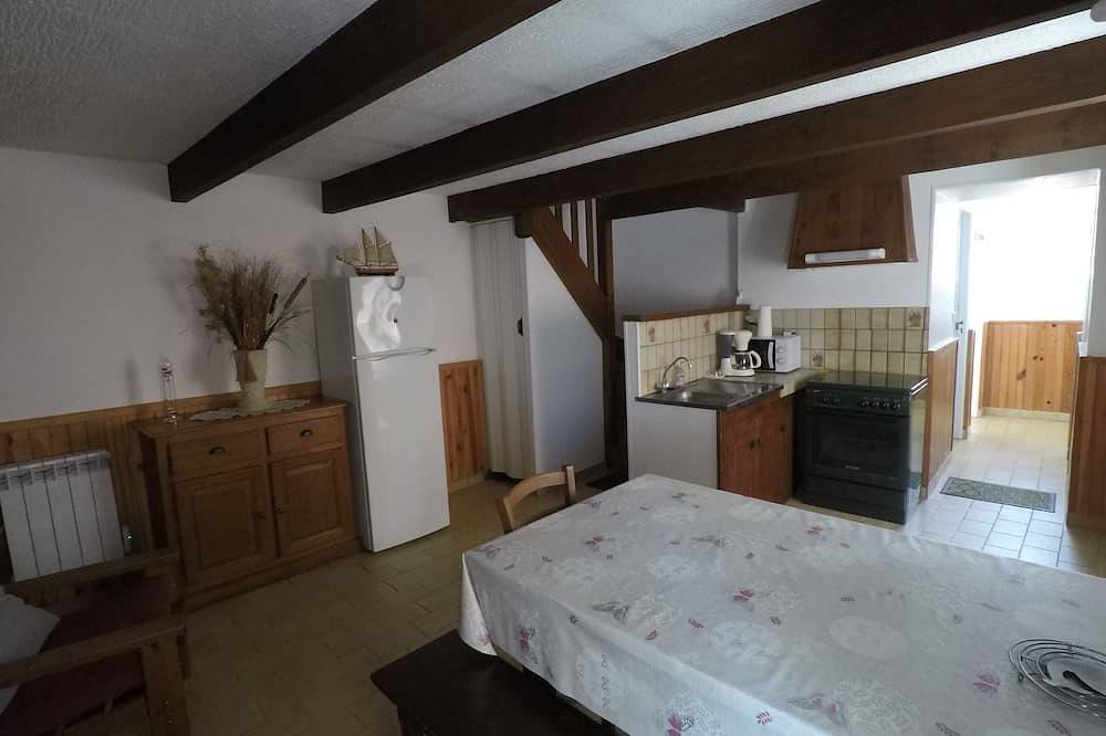 Petite Maison de Pêcheur en Bord de mer in Saint-Pol-de-Léon, Ceinture Dorée