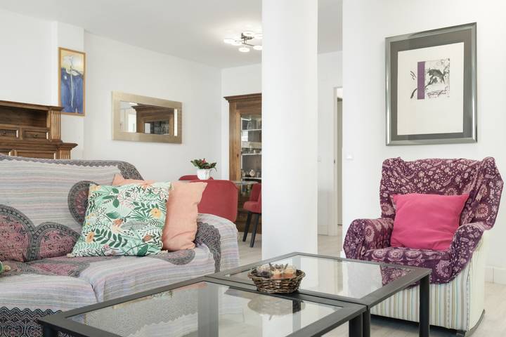 Entire apartment, Apartment 'Carril De La Fuente' with Private Terrace and Balcony in Playa de los Bateles (Conil de la Frontera), Conil de la Frontera