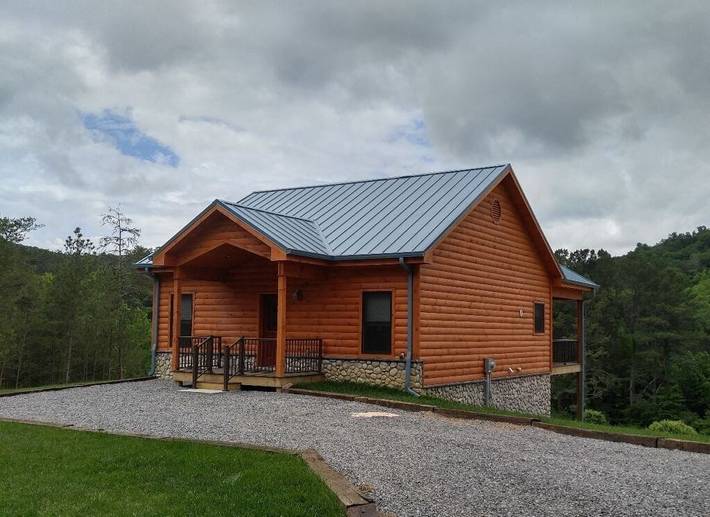 Blockhütte für 4 Personen, mit Balkon - 1