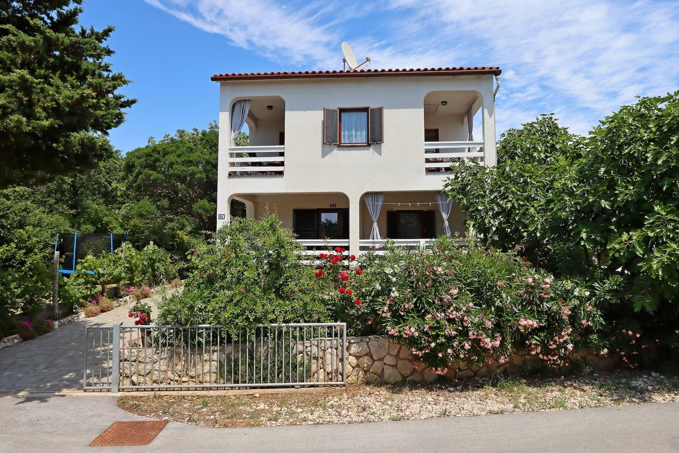 Geheel appartement, Eenkamerappartement met terras en uitzicht op zee Potocnica, Pag A-6338-b in Novalja, Pag
